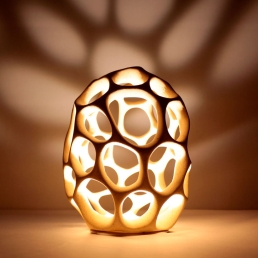 Estudio Stendhal arte Exo Lumo miniatura